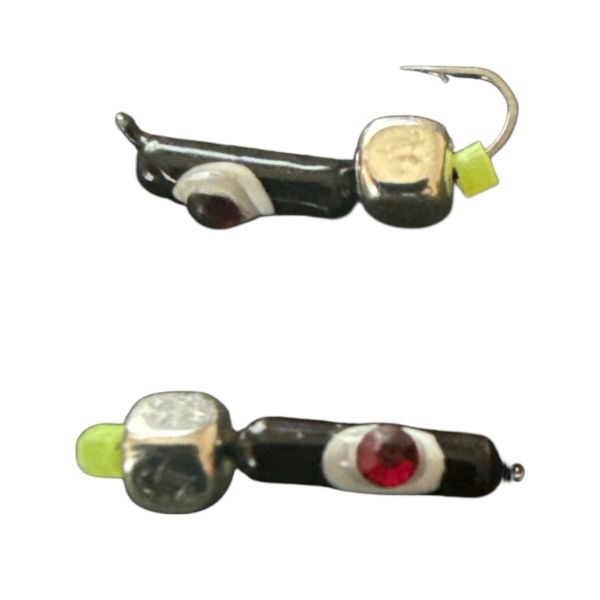 Мормишка Вольфрамова "Латишка" Гвоздик - Котяче око з кубиком срібло - Ø2,2 мм - 0,5 г - Чорне - Латвія