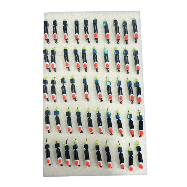 Мормышка Вольфрамовая "Латышка" Гвоздик - С кубиком хамелеон - Ø2,2 мм - 0,5 г - Чёрный - Латвия