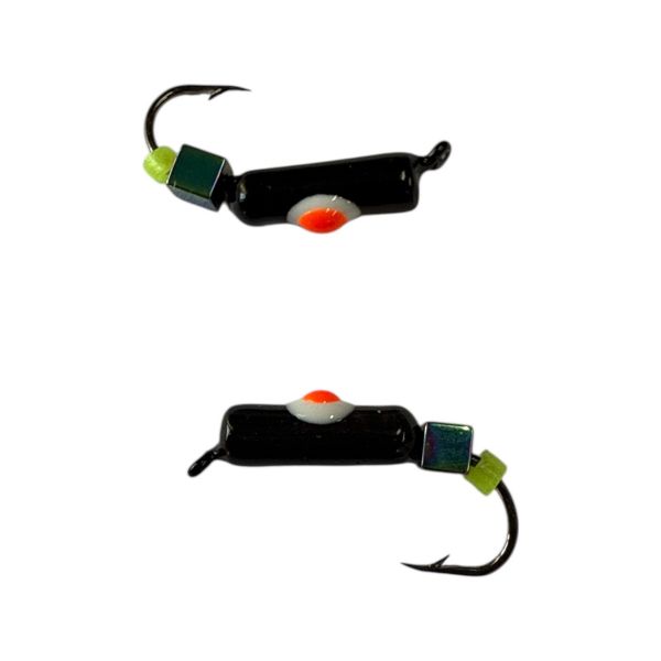 Мормишка Вольфрамова "Латишка" Гвоздик - З кубиком хамелеон - Ø2,7 мм - 0,7 г - Чорний з біло-червоною крапкою - Латвія