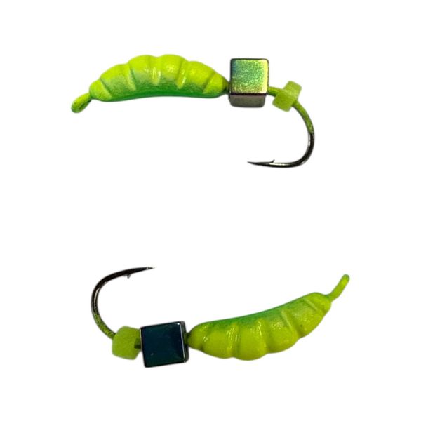 Мормышка Вольфрамовая "Латышка" Личинка опарыша - С кубиком хамелеон - МК1077