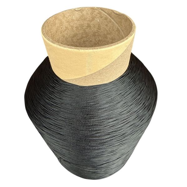 Нитка капронова (поліамідна) - 187текс*3 (1,2 мм) - 1,5 кг - 2340 м - Чорний